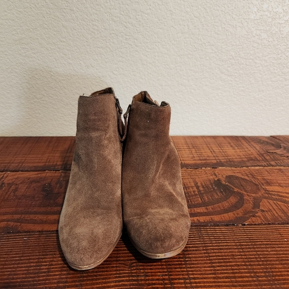 Guess Geora Brown Leather Suede Ankle Booties - Picture 6 of 12